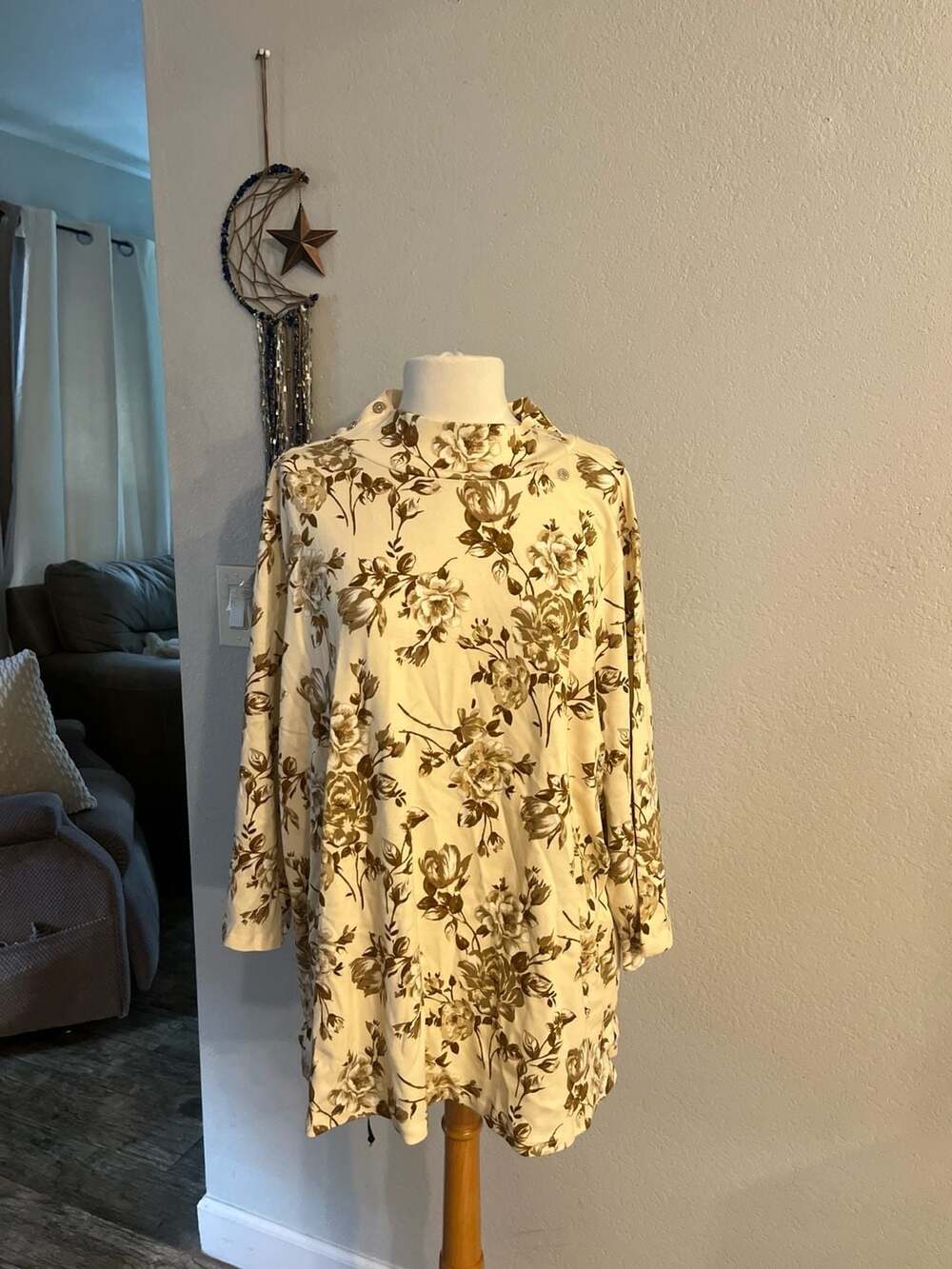 Isaac Mizrahi Live! Estate Collection Floral Mock Neck Button Shoulder Tunic Top